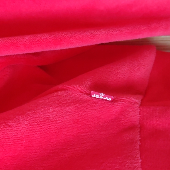 Levi's velour top - Picture 2 of 3